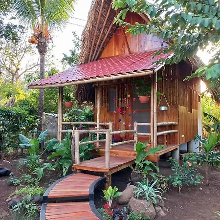 La Urraca Loca Hostel Balgue Exterior photo