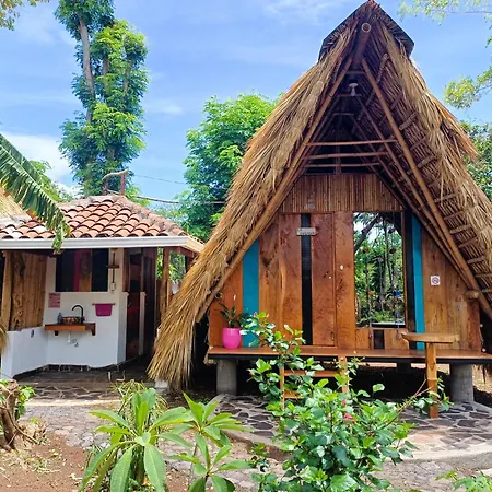 La Urraca Loca Hostel Balgue Exterior photo