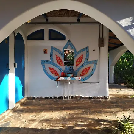 La Urraca Loca Hostel Balgue Exterior photo
