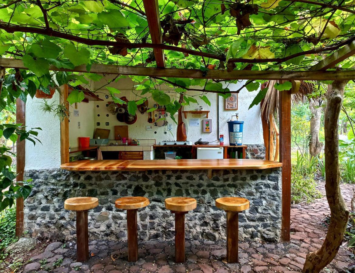La Urraca Loca Hostel Balgue