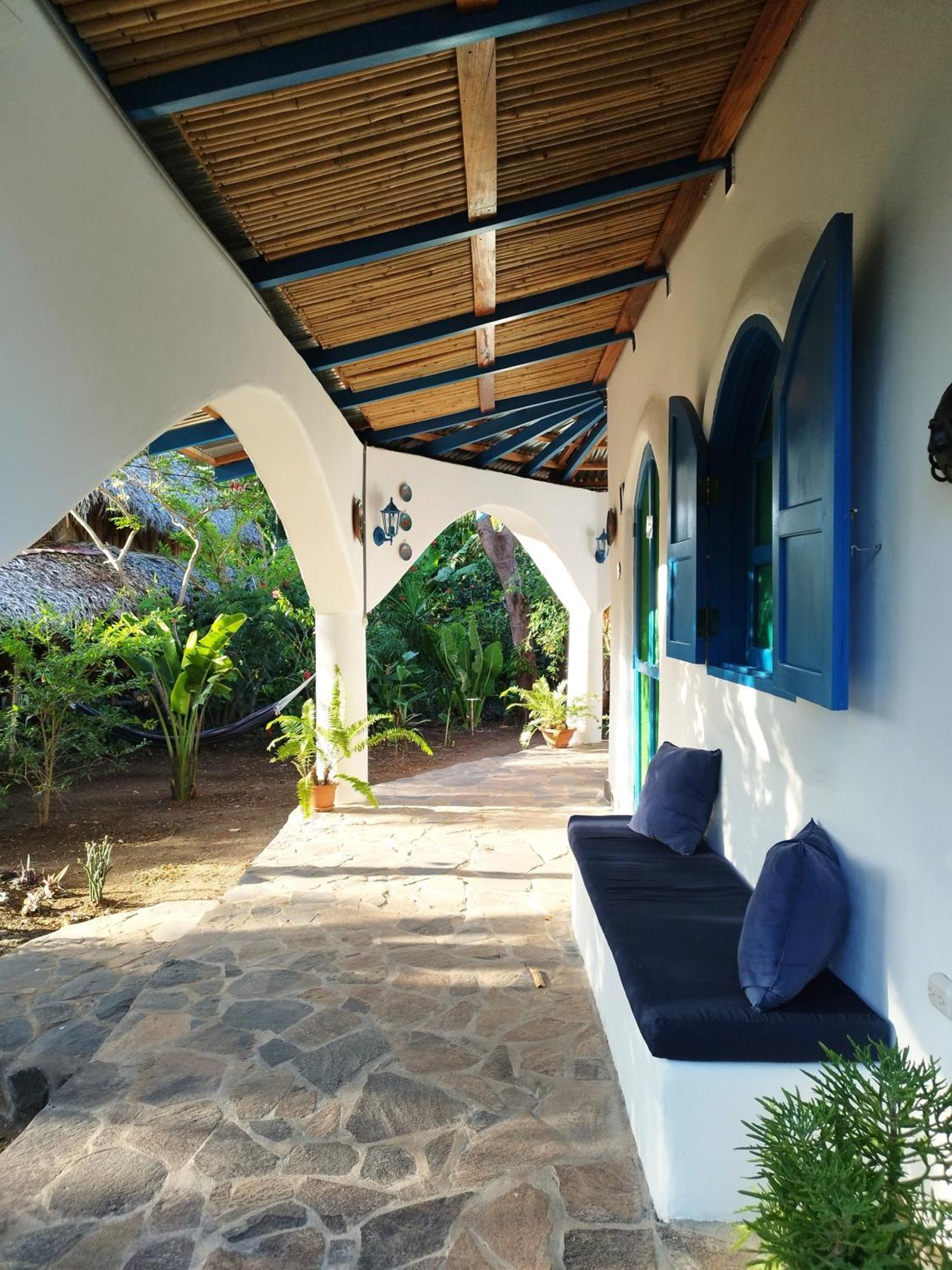 La Urraca Loca Hostel